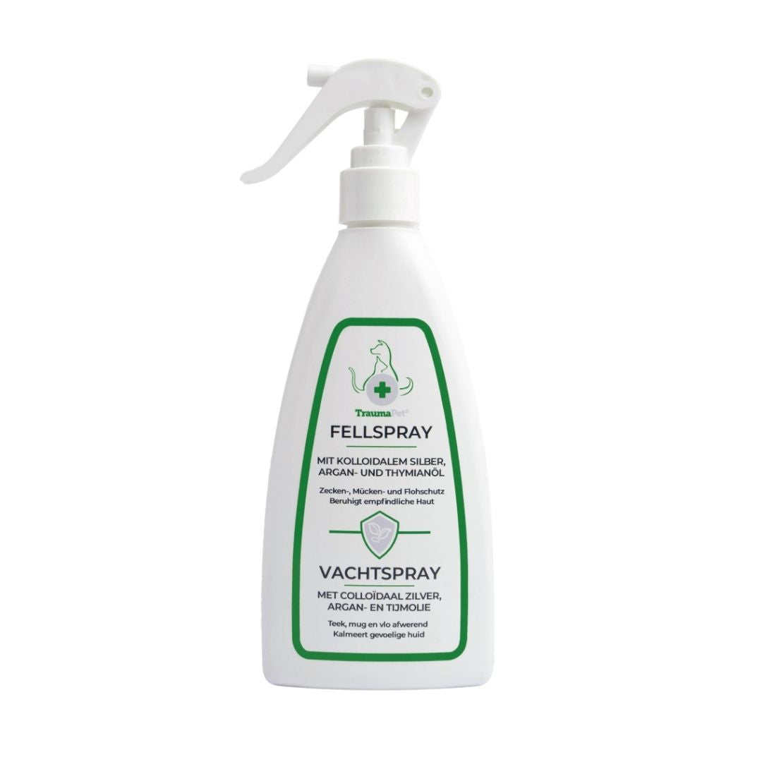 Fles TraumaPet Vachtspray van 200 ml met arganolie voor hond en kat