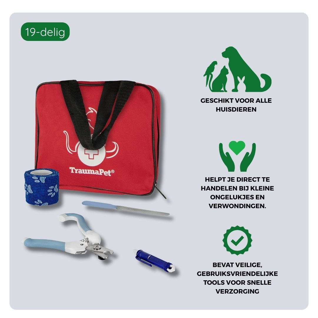 Overzicht van de 19 onderdelen in de TraumaPet verzorgingskit met verbandmateriaal en gereedschap